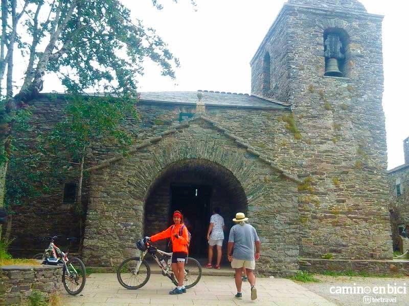 Iglesia de Santa María La Real de O Cebreiro
