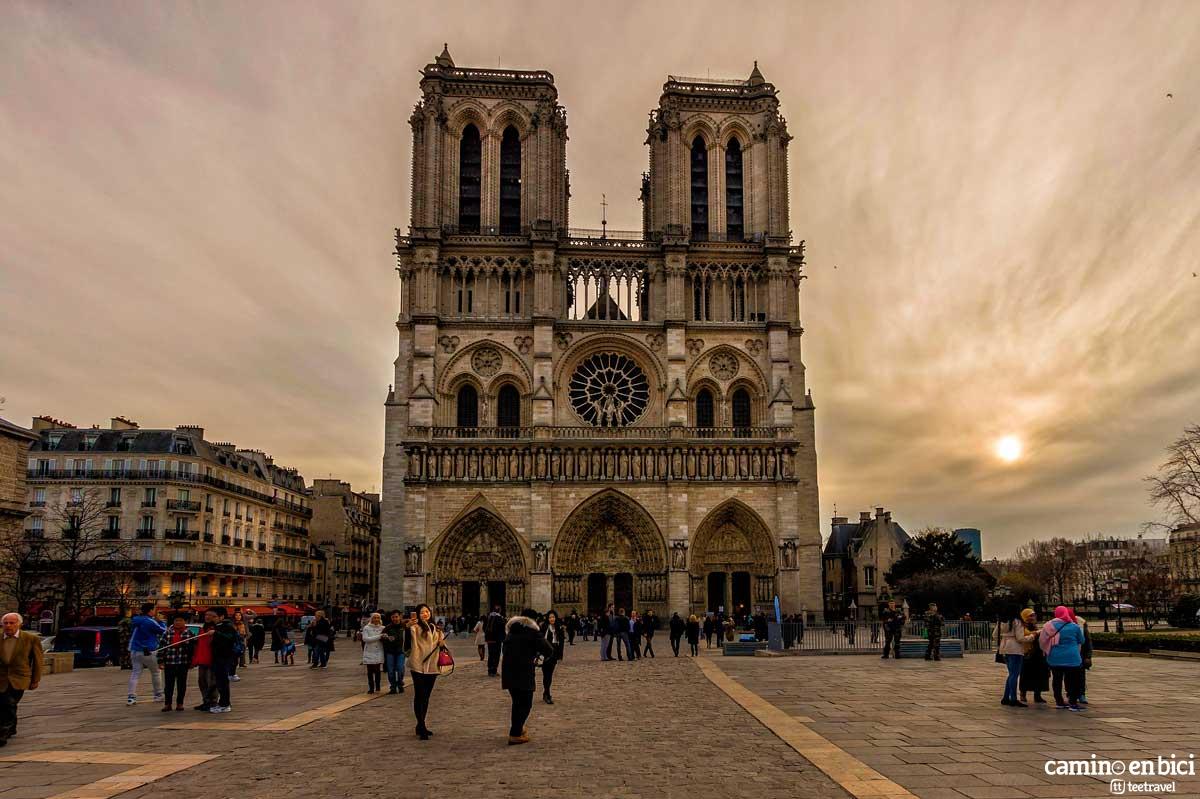 Francia - París - Cathédrale de Notre-Dame