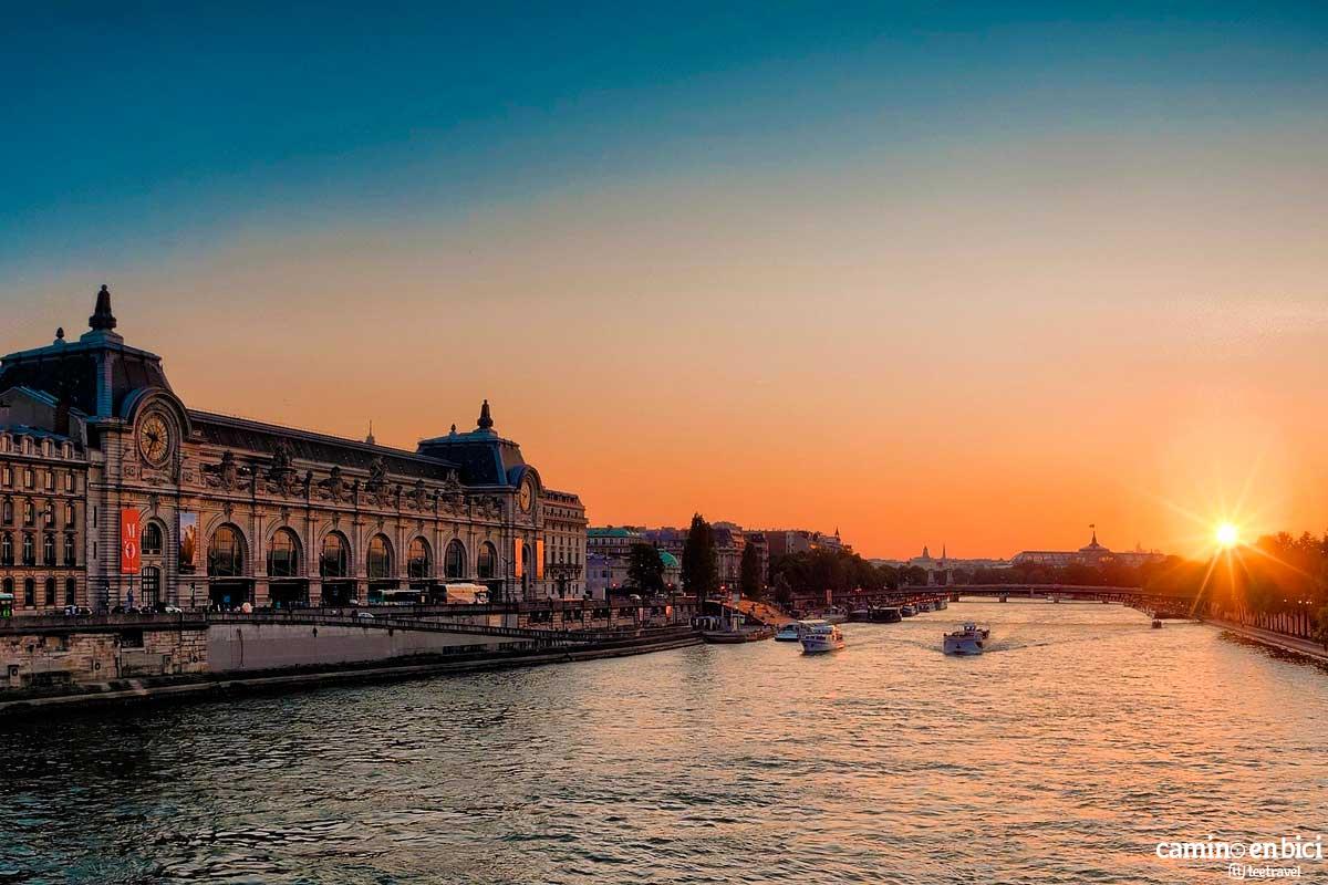 Francia - París - Río Sena