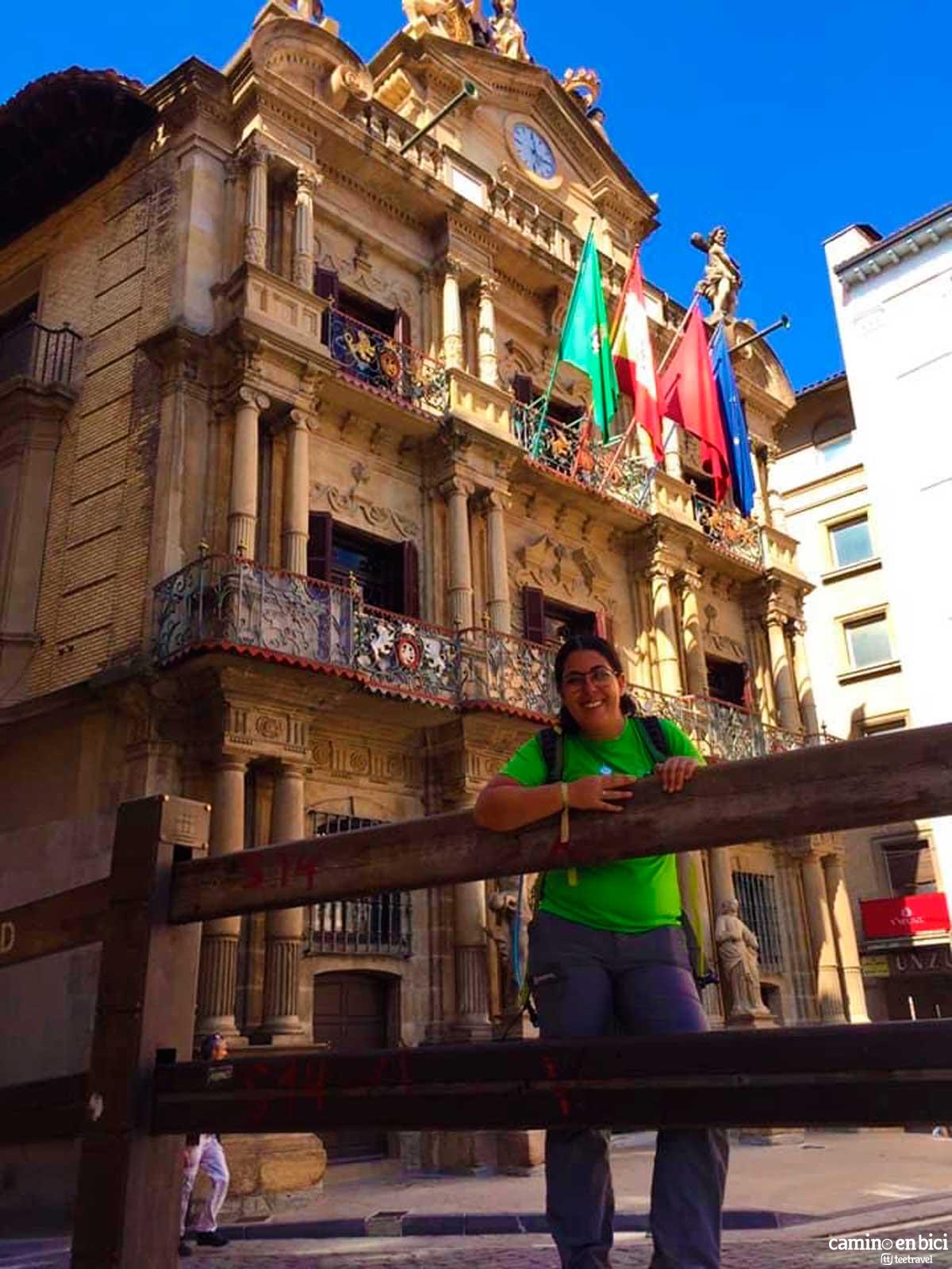 Valla para los Encierros de los Sanfermines situada en la Plaza del Ayuntamiento de Pamplona